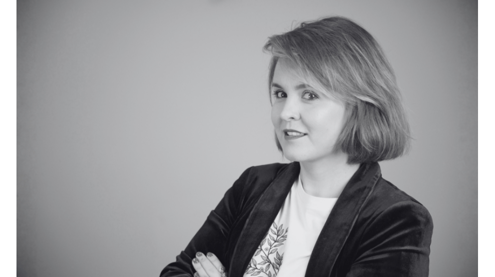 Del corsé a la libertad: un viaje por la moda del siglo XX con Anitta Ruiz